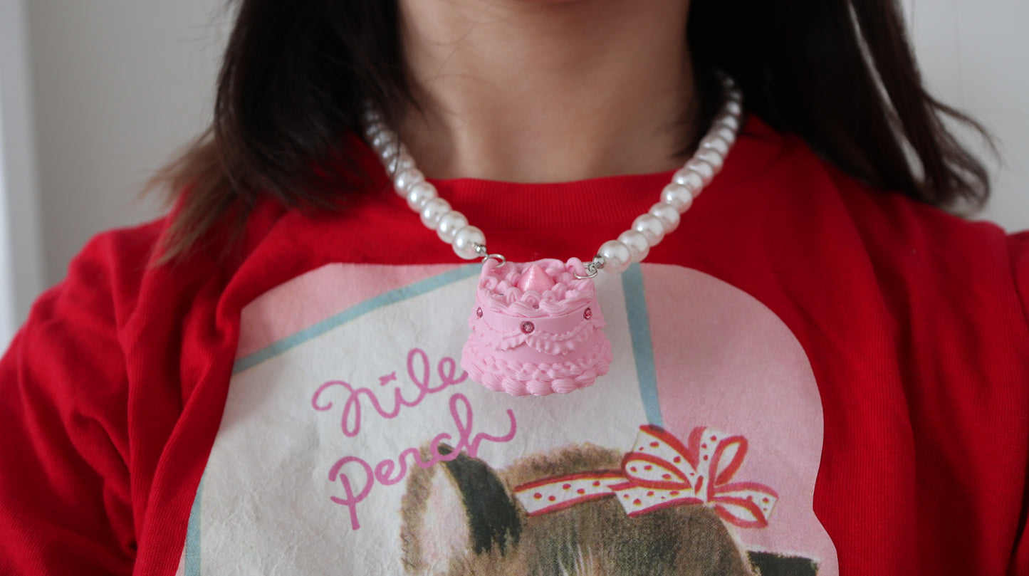 Pink Lace Cake Necklace🎀🍰