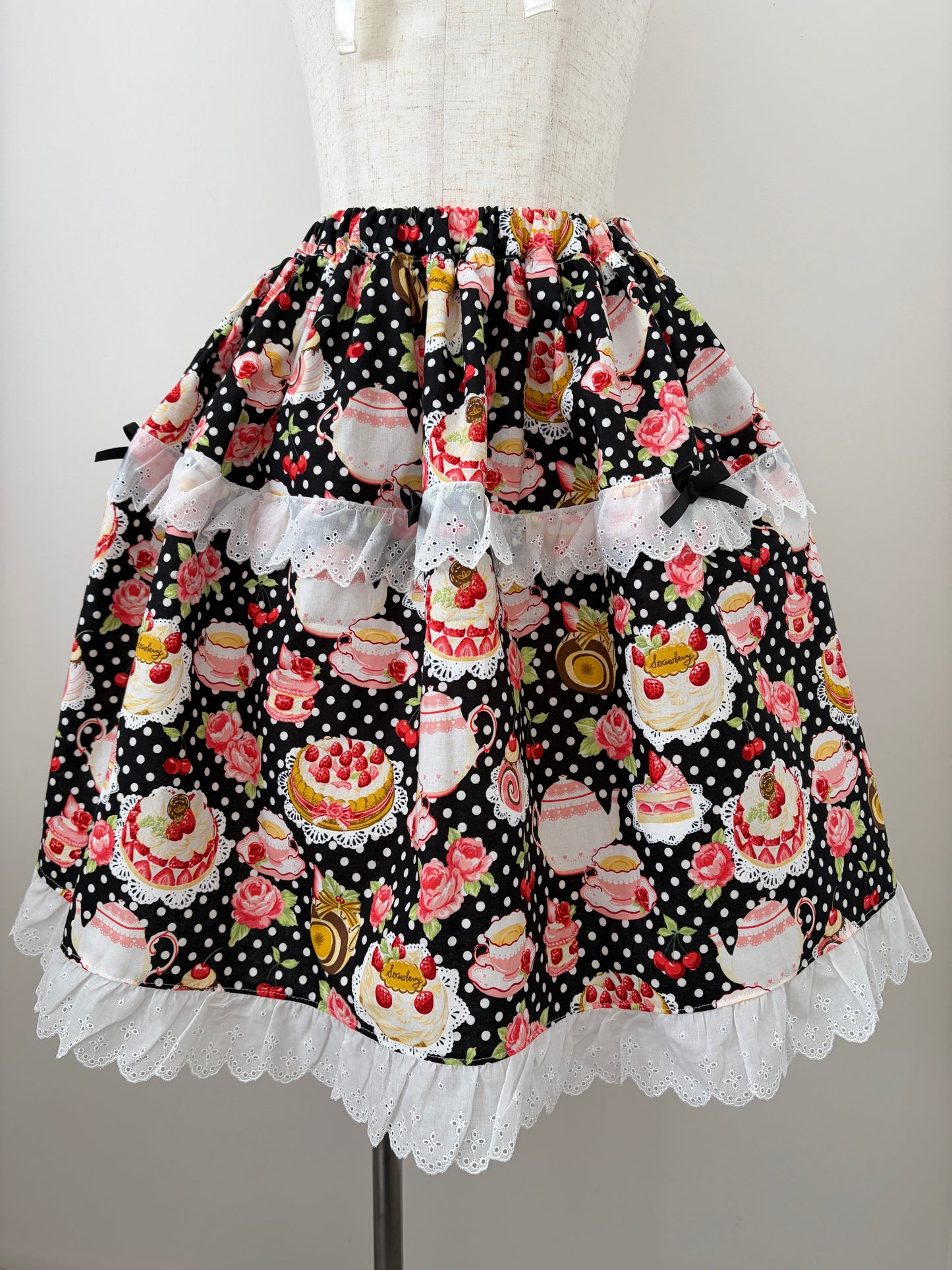 polka dot sweet skirt